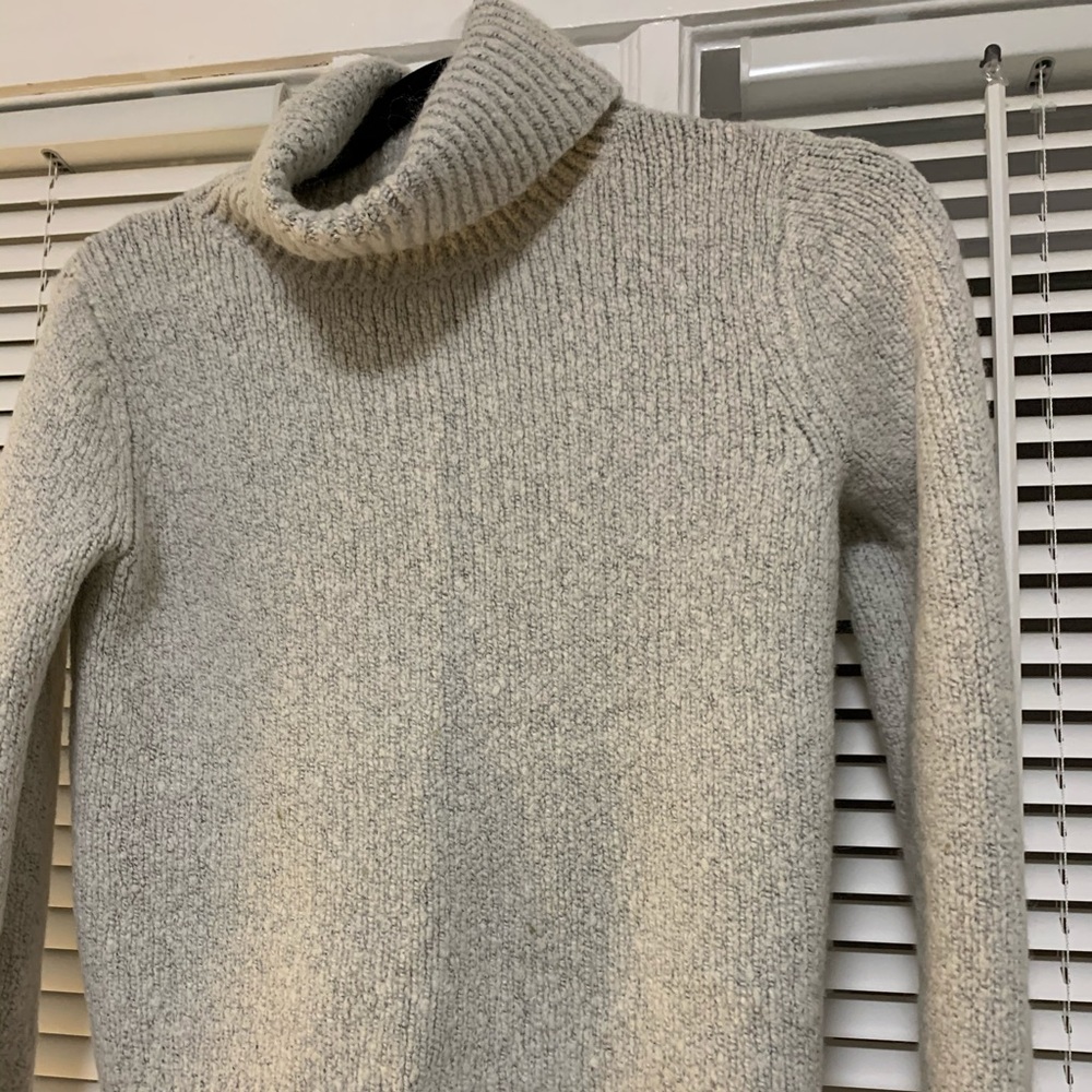 Sweater - Picture 3 of 3